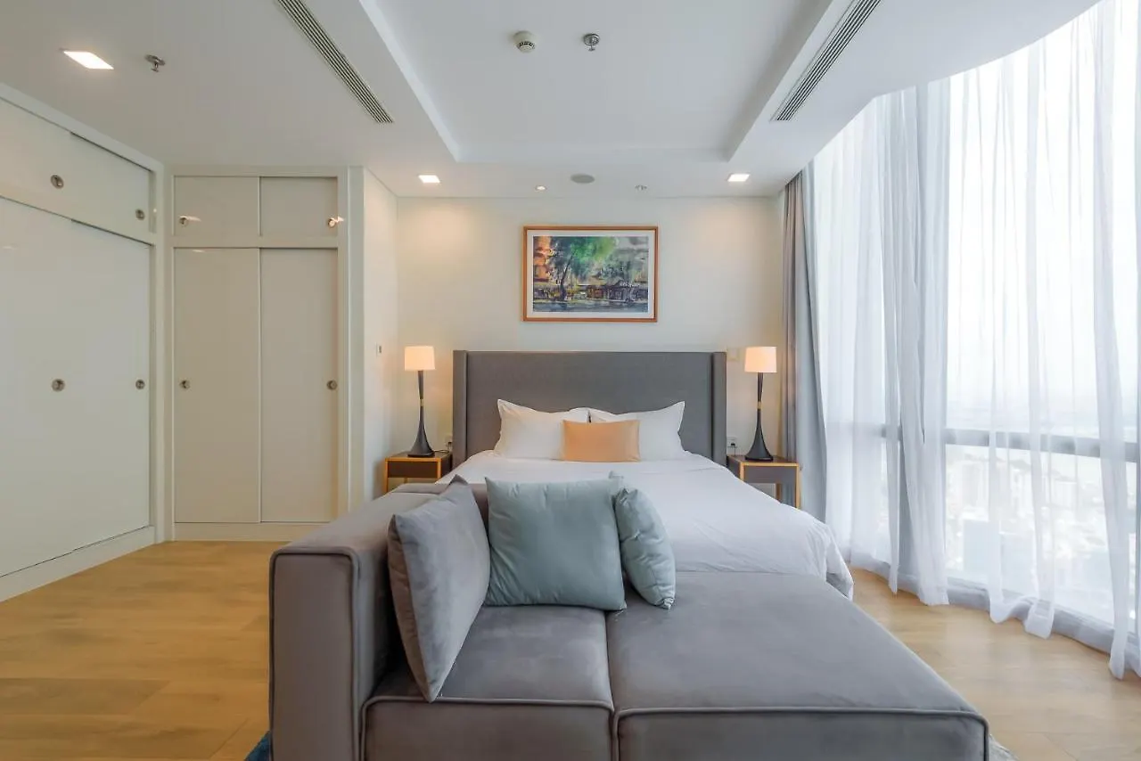 Skyline Tower Landmark 81 Ho Chi Minh City Apartment