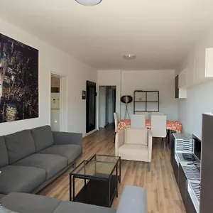 5-min-to-the-beach-holiday-apartment-incl-netflix.hotelsatayianapa.com/